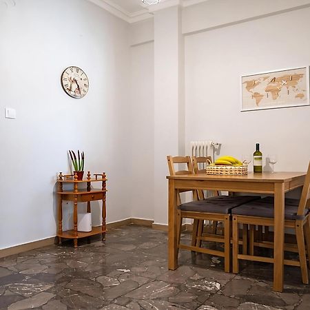Entire Apt, 3Rd Floor, 1 Bedroom Athens Ngoại thất bức ảnh