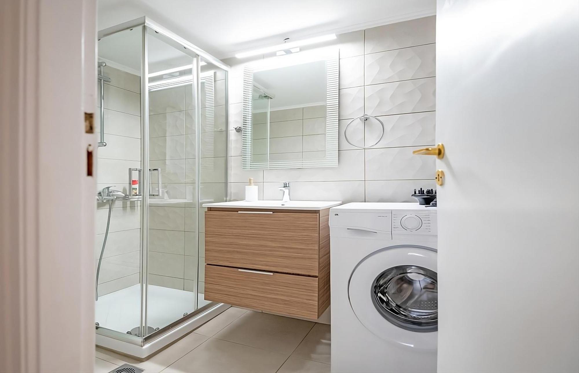 Entire Apt, 3Rd Floor, 1 Bedroom Athens Ngoại thất bức ảnh